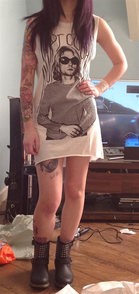 If so put on an old cardigan sweater, ripped blue jeans kurt cobain hated axl rose, because axl was a jerk to people and he believed everything kurt was against. My new Kurt Cobain dress (with my Kurt tattoo peeking out) : Nirvana