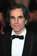 Daniel Day-Lewis retires from Hollywood as 'world’s greatest actor ...