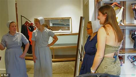 Video Of Two Amish Teens Buying Bathing Suits For ‘first Time Captures The Hearts Of Thousands