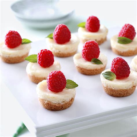 Mimiature Desserts ~ Mini Strawberry Bites Desserts Dessert Recipes