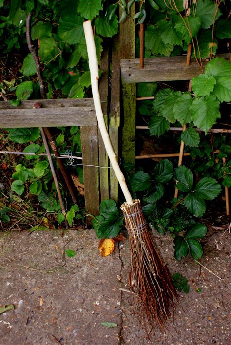 The Shed And Beyond How To Make A Besom Broom