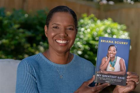 briana scurry uswnt legend has new book and cbs documentary film