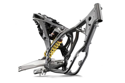 Different Types Of Motorcycle Chassis Explained Bikedekho