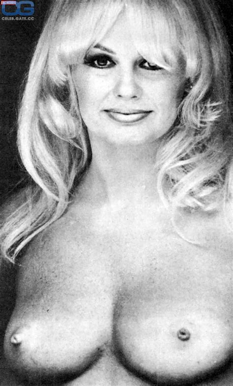 Mamie Van Doren Nude Pictures Onlyfans Leaks Playboy Photos Sex Scene Uncensored