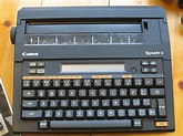 CANON TYPESTAR 6 - Vintage Collectable Electronic Typewriter