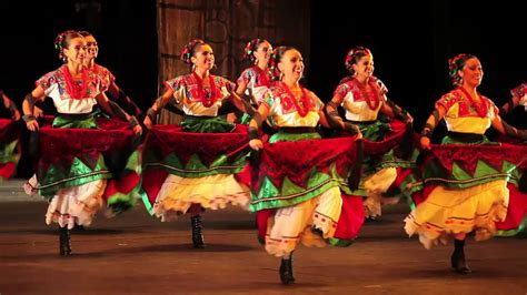ballet folklórico de la universidad de guanajuato tierra y tradición pba méxico