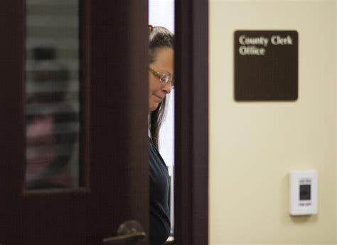 Kentucky Clerk Who Said ‘no’ To Gay Couples Won’t Be Alone In Court The New York Times