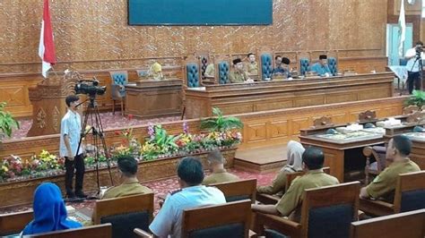 Dprd Kutai Timur Gelar Rapat Paripurna Ke Dihadiri Oleh Anggota