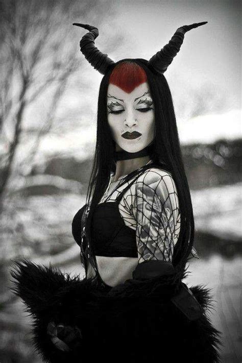 ♎ 🖤 𝕬𝖙𝖍𝖊𝖓𝖆 ~ 𝕹𝖞𝖝 🖤🌟🌌🌟 On Twitter Dark Beauty Goth Fantasy Women