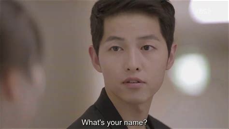 Shi jin is immediately smitten with mo yeon, and he asks her out on a date. Descendants of the Sun Ep 01 Eng Sub - YouTube