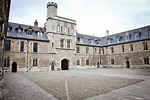 Winchester College - Blog In2English