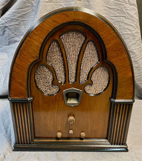 Philco Restored Tube Radio Model 70 Cathedral (1933) with Mini-Jack for ...