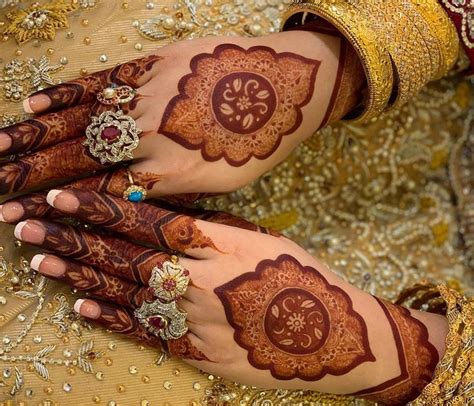 Kashee 39 s signature mehndi. 559 Likes, 3 Comments - Kashee's Beauty Parlour (@kashees_official) on Instagram: "Kashee's ...
