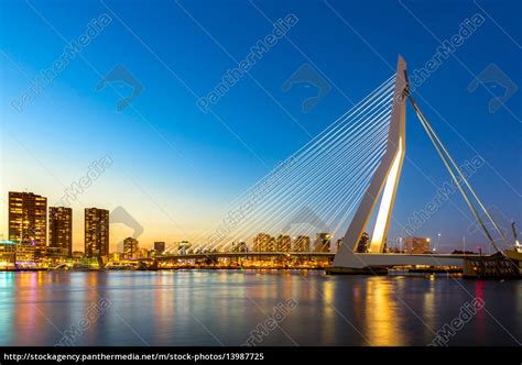 Freie kommerzielle nutzung keine namensnennung bilder in höchster qualität. erasmus-brücke rotterdam - Stockfoto - #13987725 ...