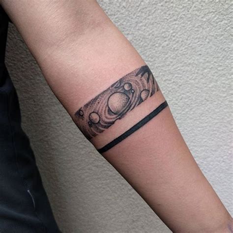 45 Perfect Armband Tattoos For Men And Women Tattooblend