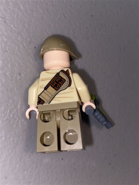 Lego Jurassic World Ken Wheatley Minifigure From 2018 Set 75930 75928 Ebay