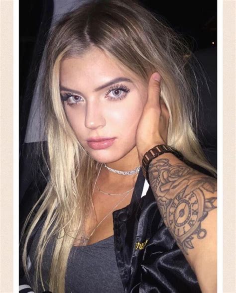 Alissa Violet Allisa Violet Violet Tattoo Savage Girl Instagram Feed Inspiration Cute Friend