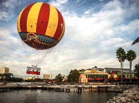 Hot Air Balloon At Downtown Disney One Of These Days Ill Take A Ride