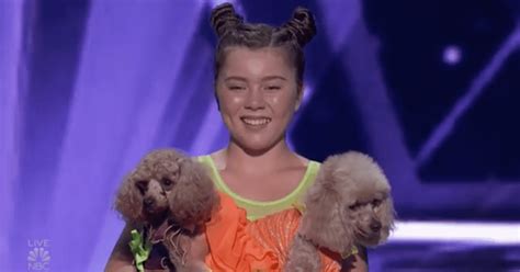 Agt Season 17 Live Show Amazing Veranicas Dog Act Wows Judges But