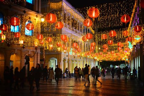 L4.4 x w3.3 / l11.2 x w8.4 cm ●best envelopes for lunar new year. Chinese New Year in Macau: 5 Ways to Celebrate in 2019