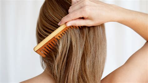 3 New Ways To Regrow Thinning Hair First For Women
