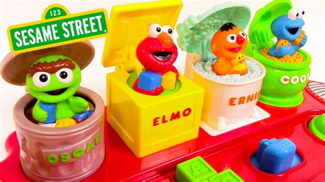 Sesame Street Characters Elmo Sesame Street Games Ernie Oscar Cookie