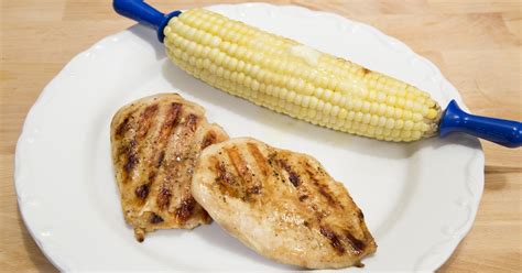 A grill surface temperature of 450° is best for most chicken. How to Grill a Boneless Chicken Breast on a Gas Grill ...