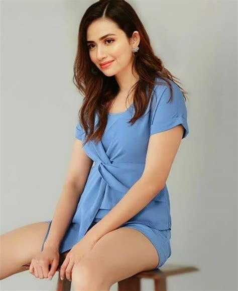 Hot And Sexy Sana Javed Pictures Are Just Too Damn Hot Hot Actress