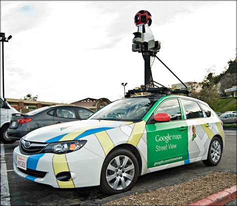 Google hat in google maps die fahrradnavigation für deutschland freigeschaltet. Google Maps Car - Street View | Bumped into the Google ...