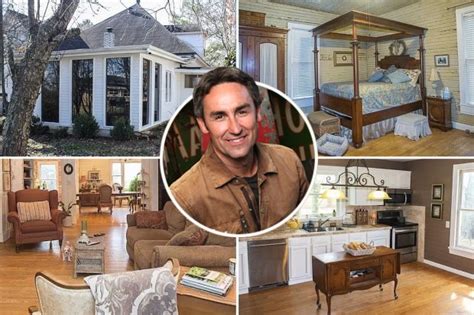 Inside American Pickers Star Mike Wolfes 1m Tennessee Bachelor Pad