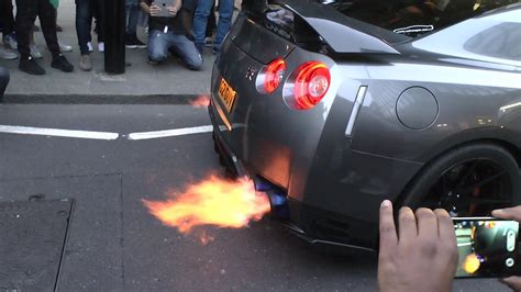 5x Loud Nissan Gtrs Flames And Loud Exhaust Sounds Loud Exhaust