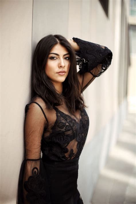 Explore tweets of giulia be @giulia on twitter. Ritorna l'irriverente show "Sbandati" con la modella ...
