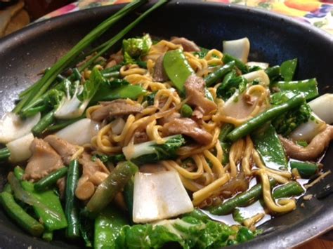 Frozen vegetables, onion, egg noodles, green bell pepper, spring onions and 7 more. How to cook Vegetables Stir Fry with Egg Noodles and ...