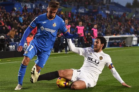 Getafe is currently on the 18 place in the la liga table. Getafe vs Valencia Match Preview, Predictions & Betting Tips - Hosts to secure first leg ...