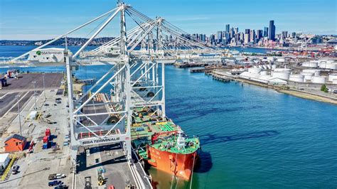 Deputy Commerce Secretary Talks Tariffs Exports Jobs At Seattle