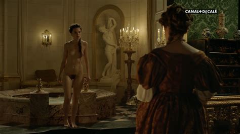 Anna Brewster Nude Versailles 2017 S02e07 Hd 1080p