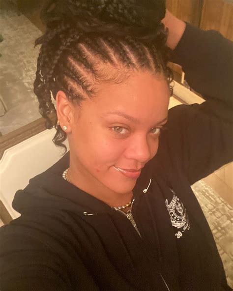 Rihanna Shares First 2024 Selfie And Shows Her Makeup Free Look With