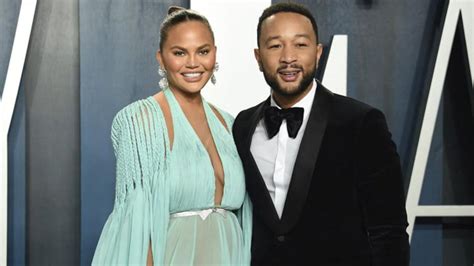 Model Chrissy Teigen Apologizes For Past Tweets Good Morning America