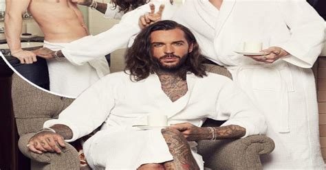 Celebs Go Datings Pete Wicks And Sam Thompson Strip Off In Exclusive