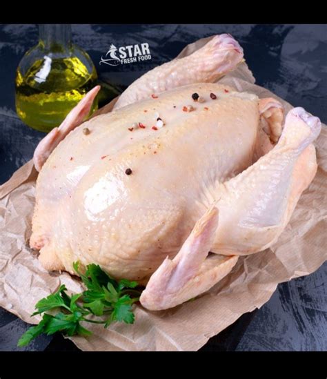 Fresh Whole Chicken With Skin For Restaurant Packaging Type Loose At