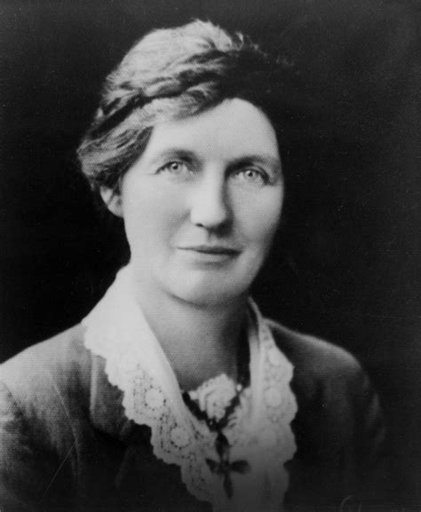 Elizabeth Reid Mccombs Possibly While She Was New Zealands First