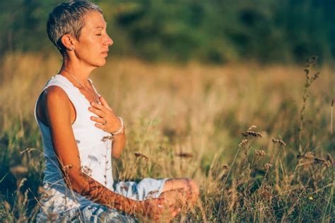 How Meditation Can Improve Your Pelvic Health