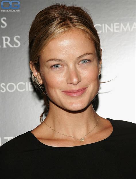 Carolyn Murphy Nude Pictures Onlyfans Leaks Playboy Photos Sex Scene Hot Sex Picture