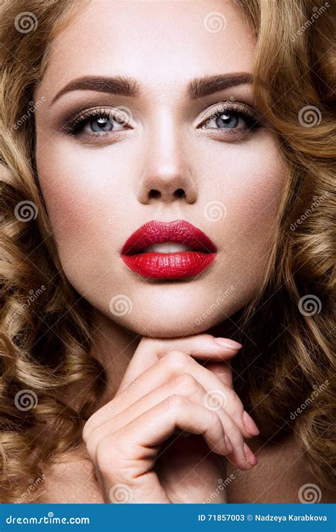 Make Up Glamour Portrait Of Beautiful Woman Model With Fresh Makeup And Romantic Wavy Hairstyle