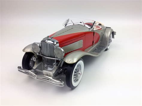 118 Ertl Duesenberg Ssj 1935 Rare Red Diecast Model Metal Car White