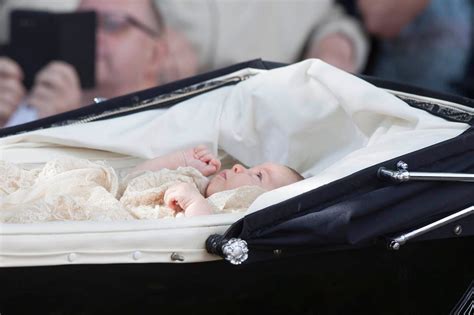 Princess Charlotte S Christening Huge Crowds Gather To See Kate William George And Charlotte