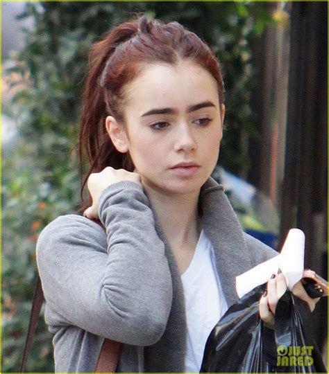 lily collins looks incredible even without make up lily collins hair lily collins lilly collins
