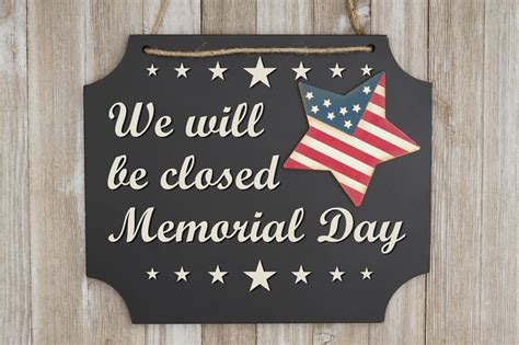 Closed For Memorial Day Printable Sign