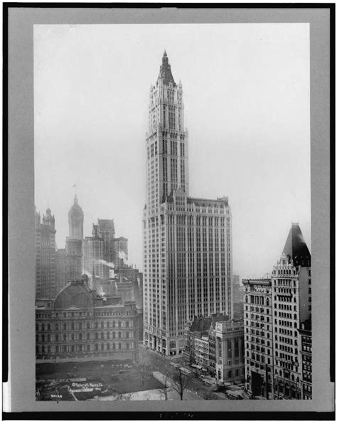 Woolworth Building 1913 New York City Cass Gilbert Gothic Style