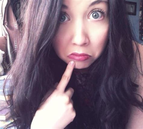 I think jessii is right because most of the people give bad comments on other mistake rather than finding i like this document about the life of the youtuber jessii vee as it shows us how was the creation of. Jessii vee go watch her now | Jessii vee, Youtubers, Jessie